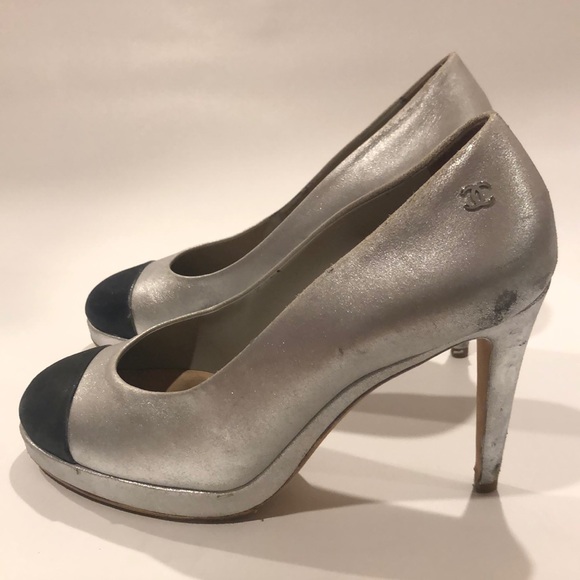 CHANEL Silver Classic Black CC CAP TOE Platform - Picture 1 of 8
